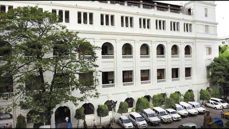 1680135593_calcutta-university.jpg