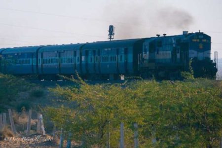 7-ways-to-navigate-train-travel-in-india-1.jpg