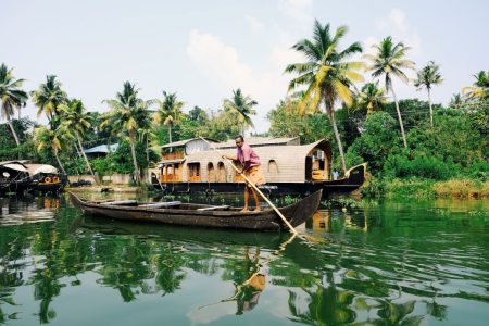 Kerala-backwaters.jpg